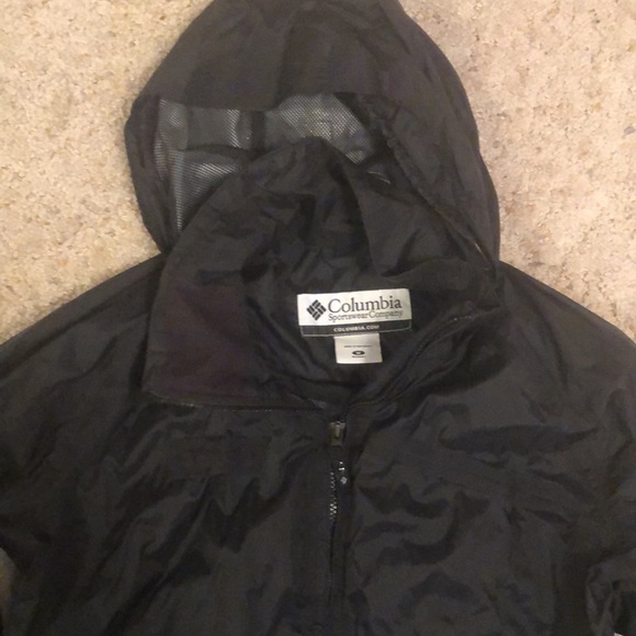 Colombia Women’s Omni-Tech Windbreaker Waterproof Jacket (M) - Picture 3 of 12